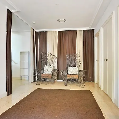 Villa Frans - Free Parking *