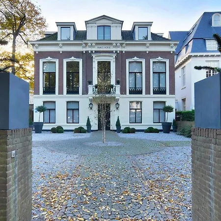 Frans - Free Parking Haag