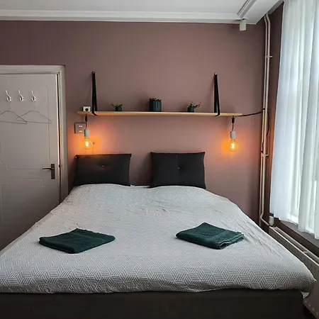 Frans - Free Parking Haag