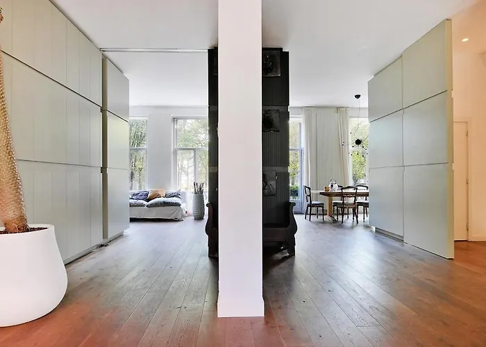 Frans - Free Parking